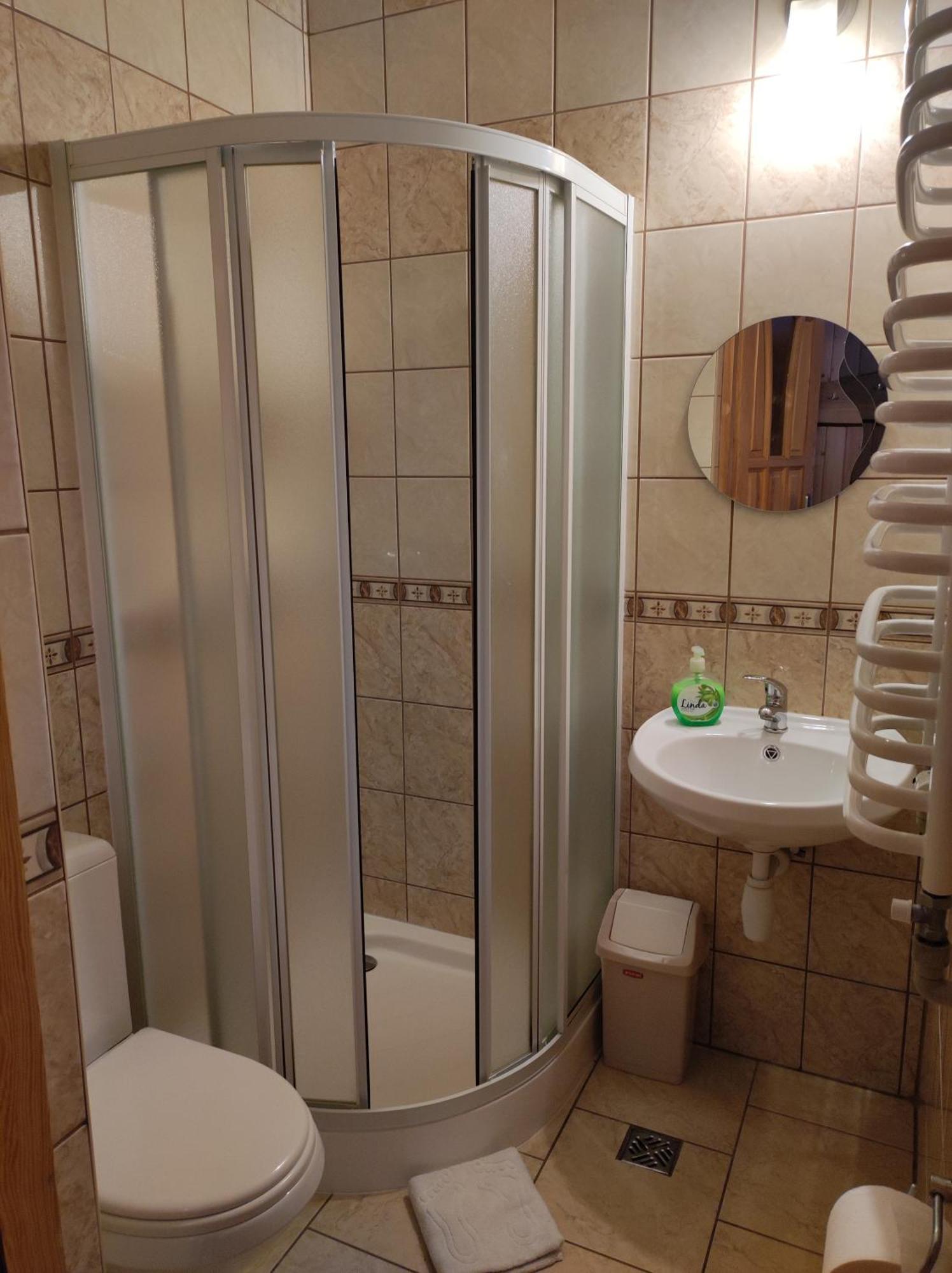 U Wajdy Apartment Ciche Male Ruang foto