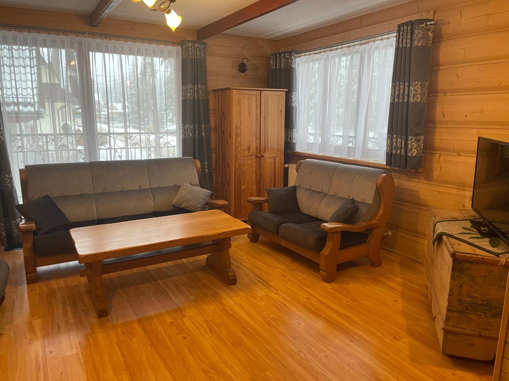 U Wajdy Apartment Ciche Male Bagian luar foto