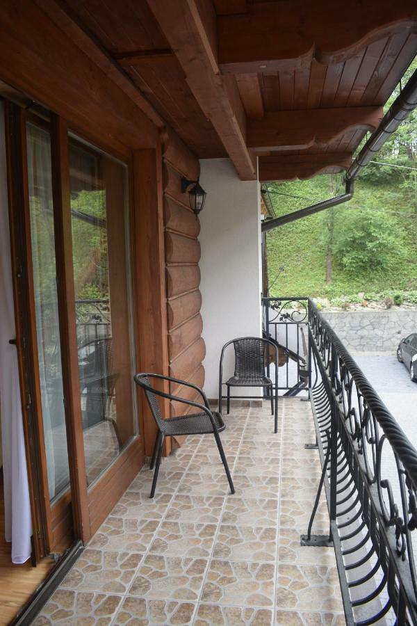 U Wajdy Apartment Ciche Male Bagian luar foto